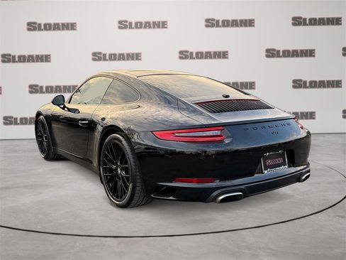 Used 2017 Porsche 911 Carrera image 3
