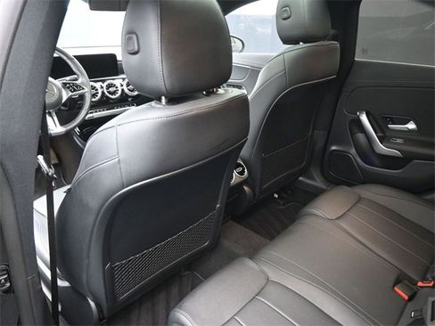 Used 2025 Mercedes-Benz CLA 250 image 14