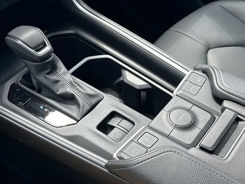Certified 2026 Toyota Grand Highlander AWD image 33