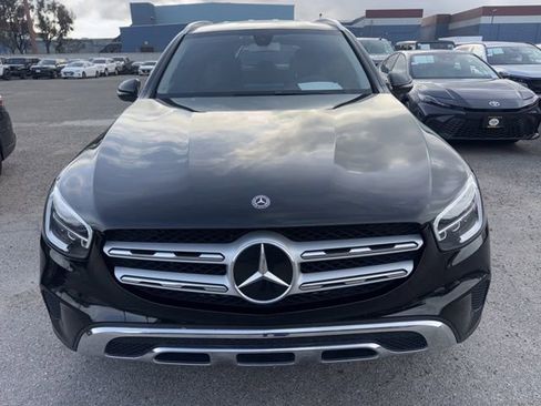 Used 2020 Mercedes-Benz GLC 300 4MATIC image 2