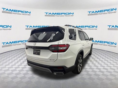 Used 2025 Honda Pilot Elite image 5