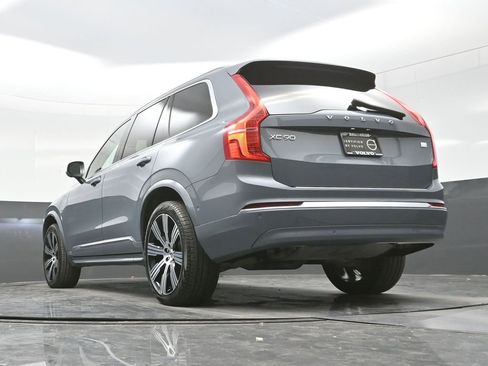 Used 2023 Volvo XC90 T8 Plus w/ Protection Package Premier image 21