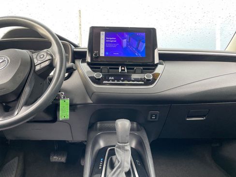 Used 2024 Toyota Corolla LE image 17