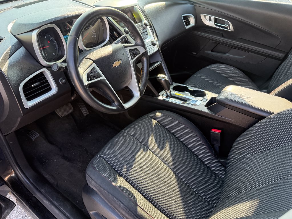 Used 2016 Chevrolet Equinox LT FWD image 21