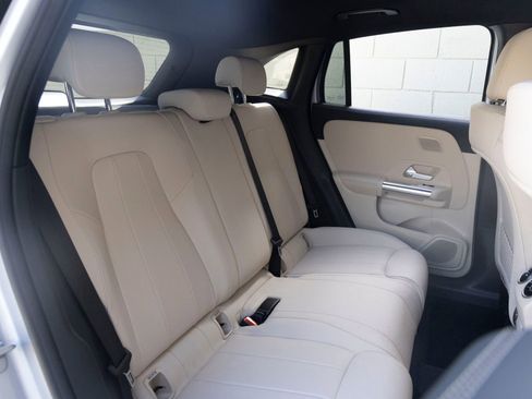 Used 2026 Mercedes-Benz GLA 250 image 23