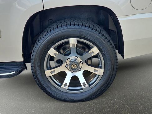 Used 2013 GMC Yukon Denali AWD/4WD image 38