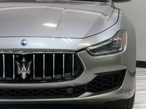 Used 2019 Maserati Ghibli S Q4 AWD/4WD image 4