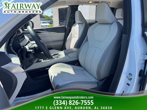 Used 2026 INFINITI QX60 Luxe w/ Cargo Package AWD/4WD image 10