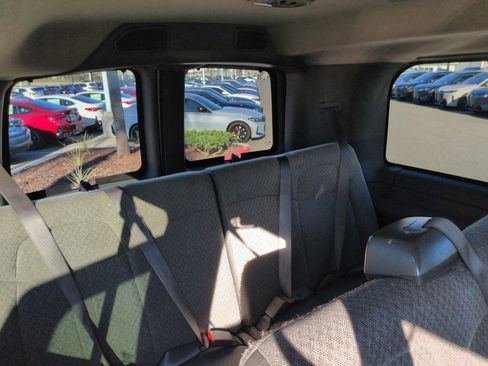 Used 2017 Chevrolet Express 2500 LS image 30