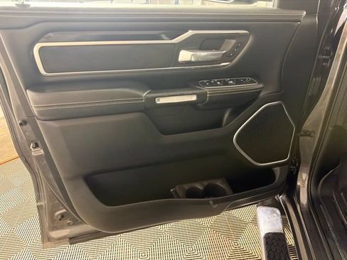 Used 2020 RAM 1500 Laramie w/ Sport Appearance Package AWD/4WD image 19