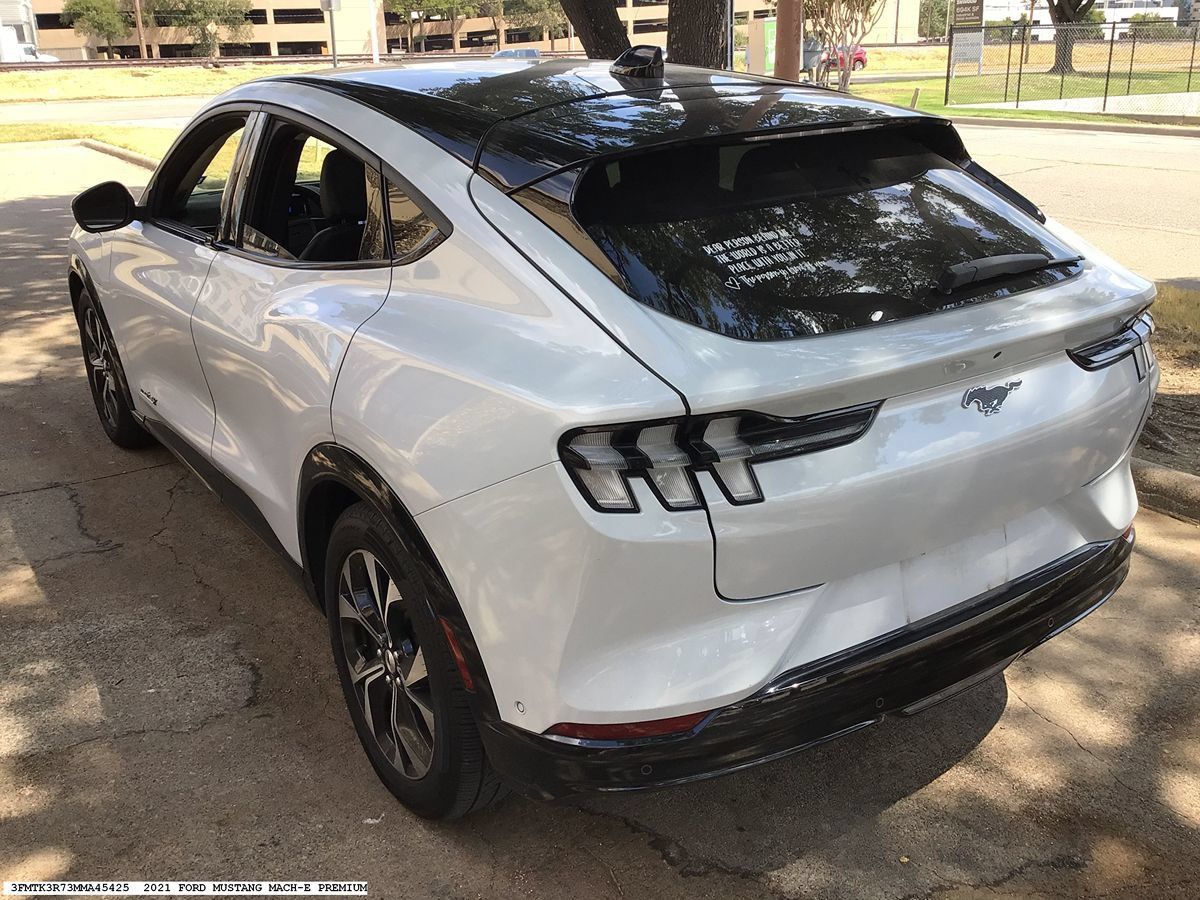Used 2021 Ford Mustang Mach-E Premium RWD image 6