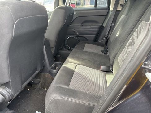 Used 2014 Jeep Patriot Sport w/ Southwest Package image 14