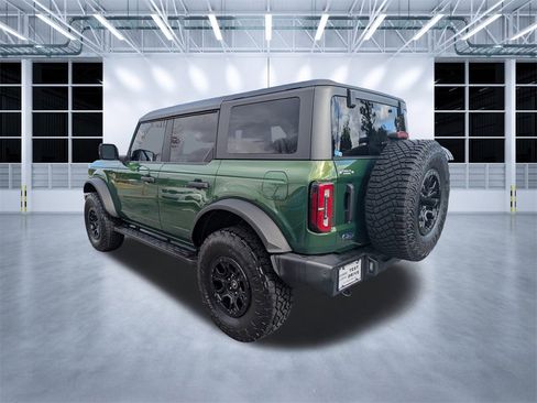 Used 2022 Ford Bronco Wildtrak image 6