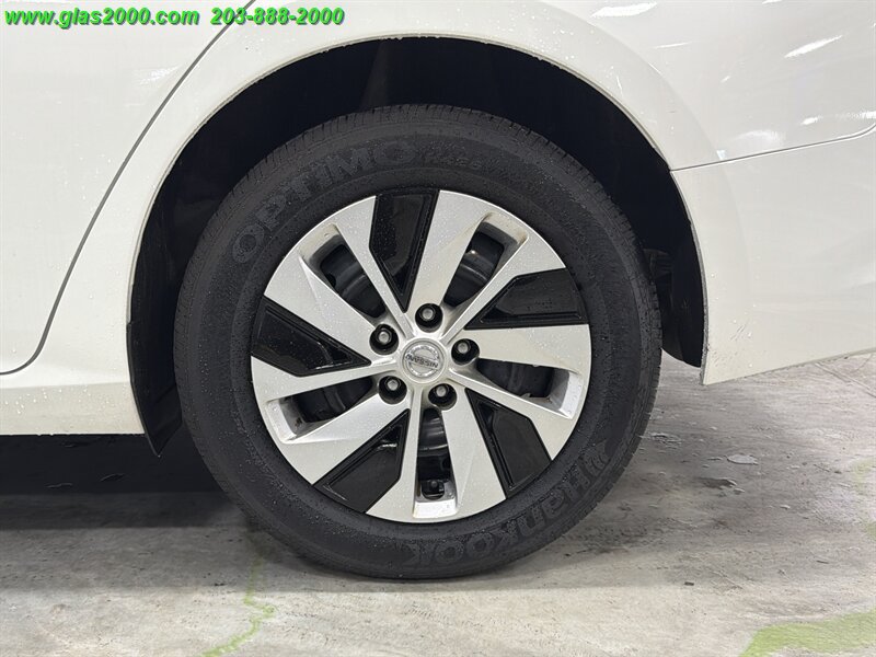 Used 2020 Nissan Altima 2.5 S AWD/4WD image 16