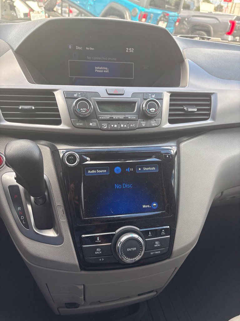 Used 2017 Honda Odyssey EX-L image 12