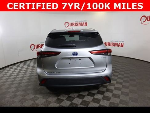 Used 2022 Toyota Highlander XLE image 6