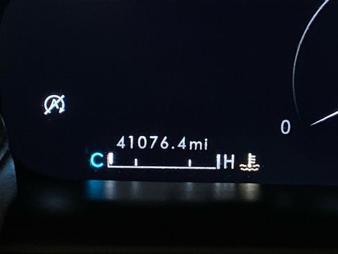 Certified 2022 Lincoln Nautilus Reserve w/ Cargo Utility Package image 22