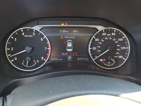 Used 2025 Nissan Altima 2.5 SV FWD image 19