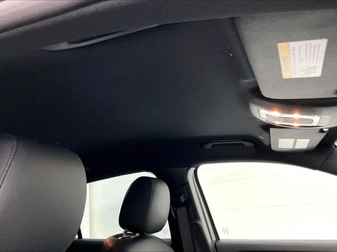 Used 2026 Mercedes-Benz GLA 250 image 28