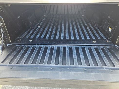 Used 2021 Toyota Tacoma TRD Sport image 11