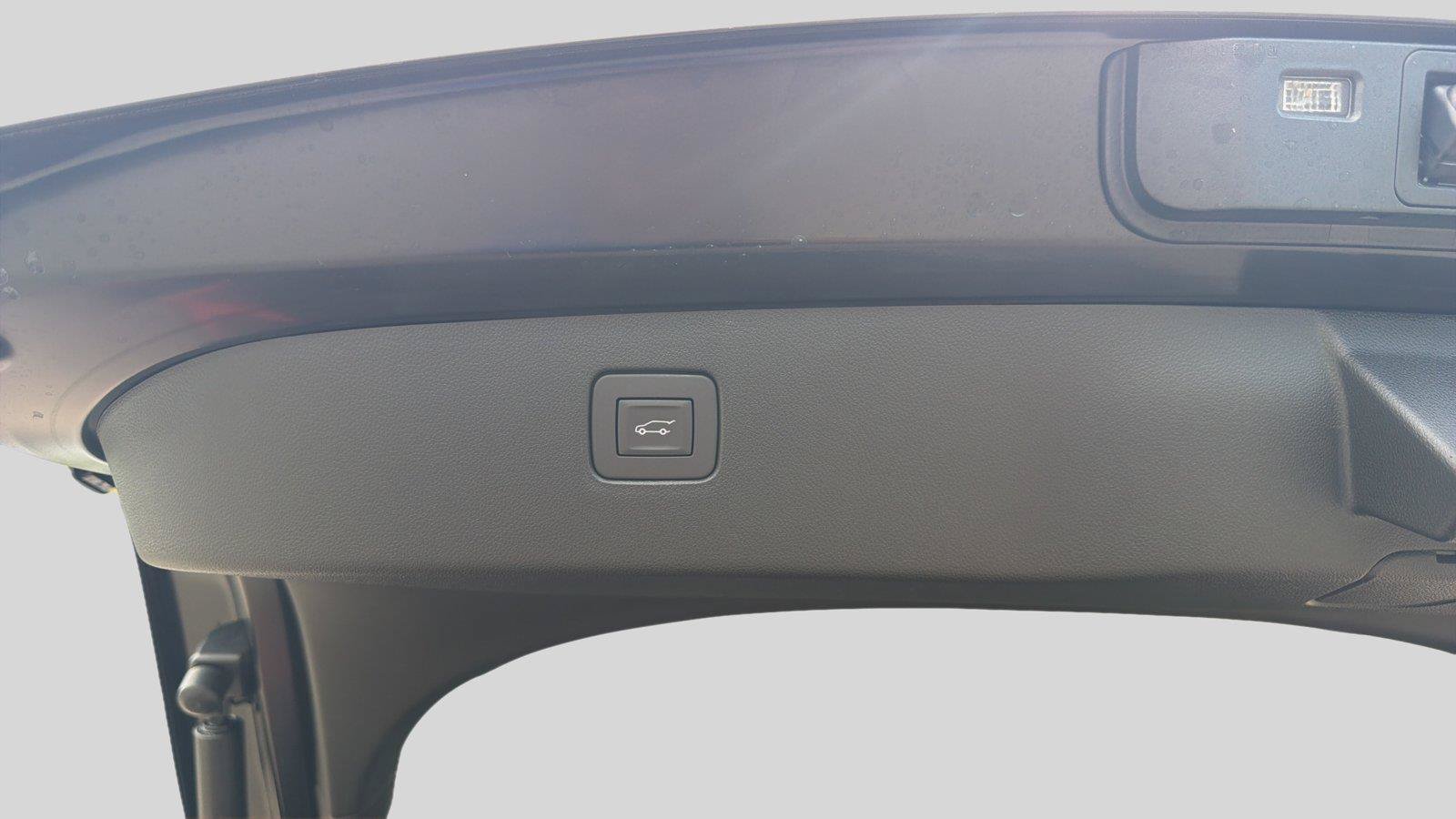 New 2026 Buick Envista Sport Touring w/ Convenience I Package FWD image 17