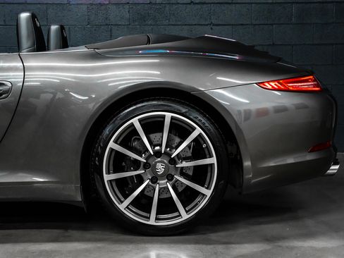 Used 2013 Porsche 911 Carrera RWD image 14