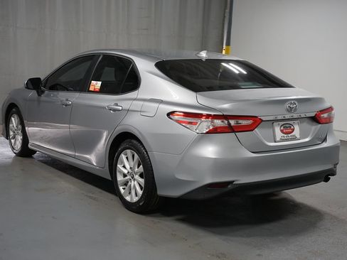 Certified 2020 Toyota Camry LE image 6