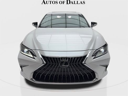Used 2024 Lexus ES 350 w/ Premium Package image 4