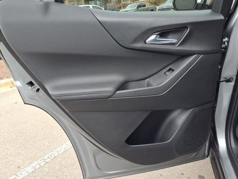 New 2026 Chevrolet Equinox LT w/ Convenience Package II image 21