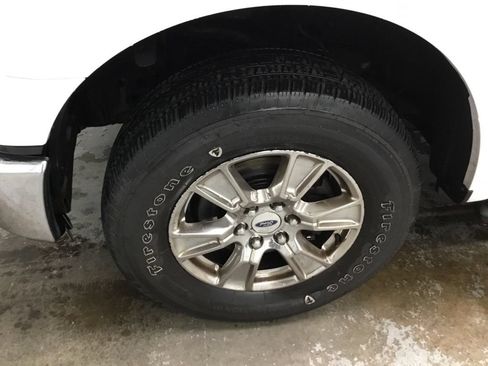 Used 2015 Ford F150 XLT w/ Equipment Group 301A Mid AWD/4WD image 4