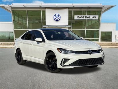 Certified 2025 Volkswagen Jetta SE