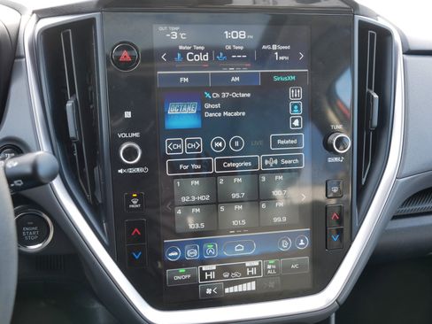 Used 2024 Subaru Crosstrek 2.0i Premium image 22