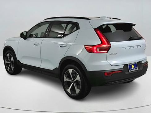 Used 2026 Volvo XC40 B5 Plus w/ Climate Package AWD/4WD image 6