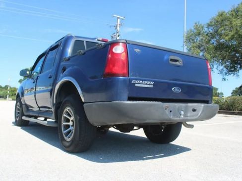 Used 2005 Ford Explorer Sport Trac XLT RWD image 11