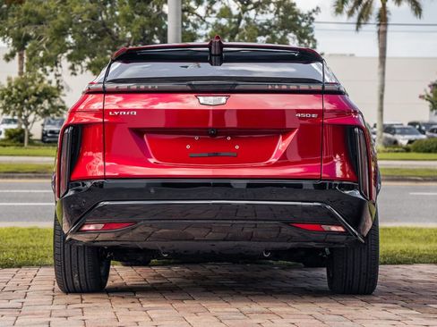 Used 2024 Cadillac Lyriq Sport RWD image 4