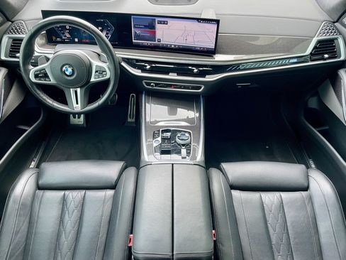 Used 2024 BMW X7 M60i w/ Executive Package AWD/4WD image 18