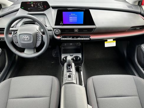 New 2026 Toyota Prius Plug-In Hybrid image 4