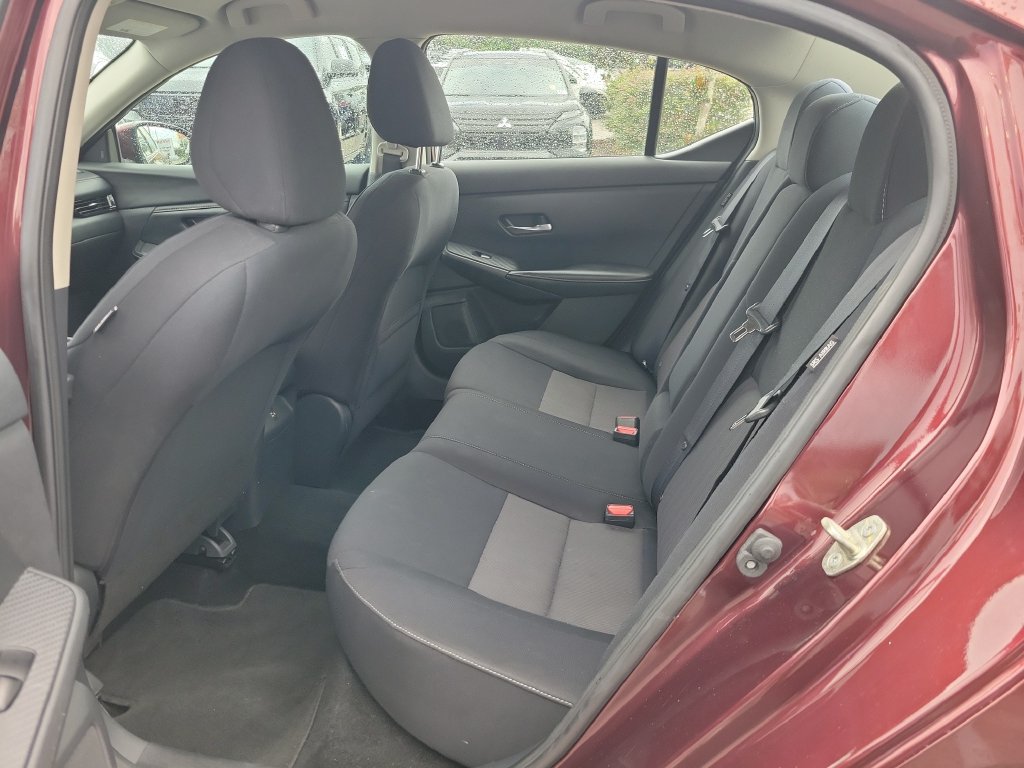 Certified 2022 Nissan Sentra SV FWD image 10