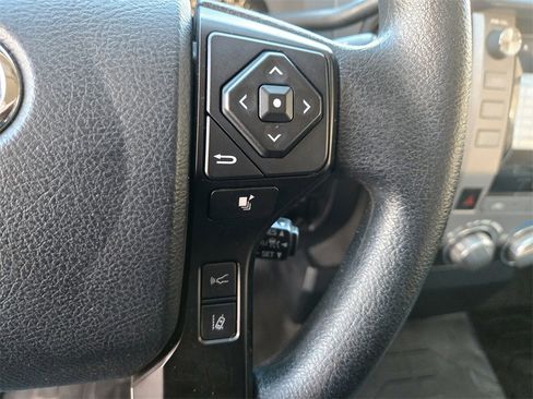 Used 2018 Toyota Tundra SR image 16