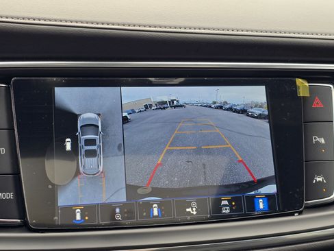 Used 2023 Buick Enclave Avenir w/ Avenir Technology Package image 27