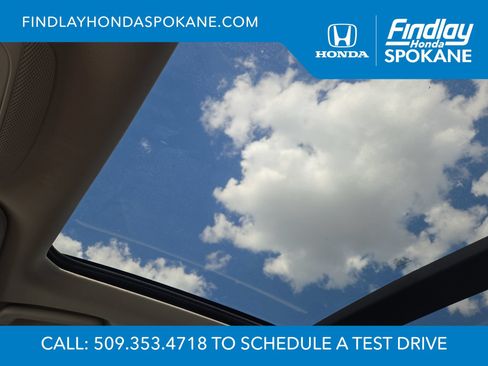 Used 2020 Ford Edge Titanium w/ Class II Trailer Tow Package AWD/4WD image 18
