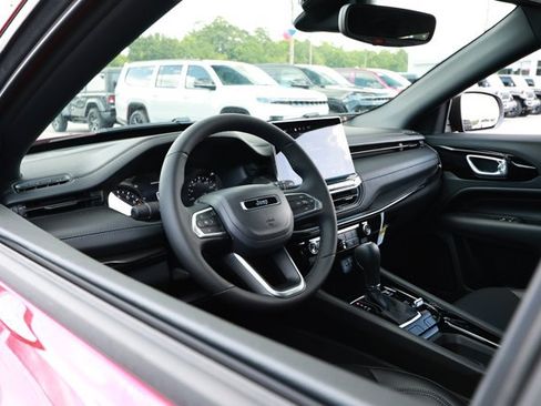 New 2026 Jeep Compass Latitude AWD/4WD image 24