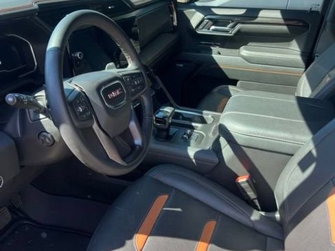 Used 2023 GMC Sierra 1500 AT4 AWD/4WD image 7