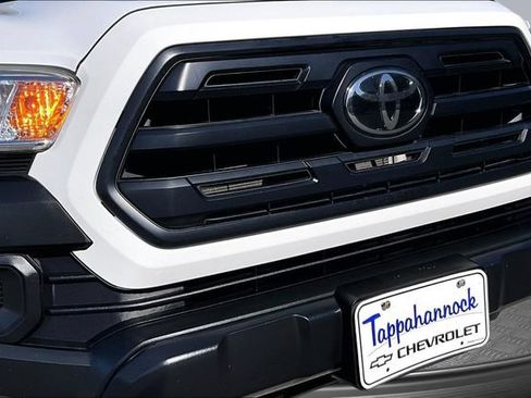 Used 2021 Toyota Tacoma SR AWD/4WD image 28