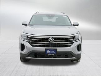Certified 2025 Volkswagen Atlas SE video 2
