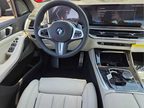 New 2026 BMW X5 sDrive40i w/ M Sport Package RWD image 10