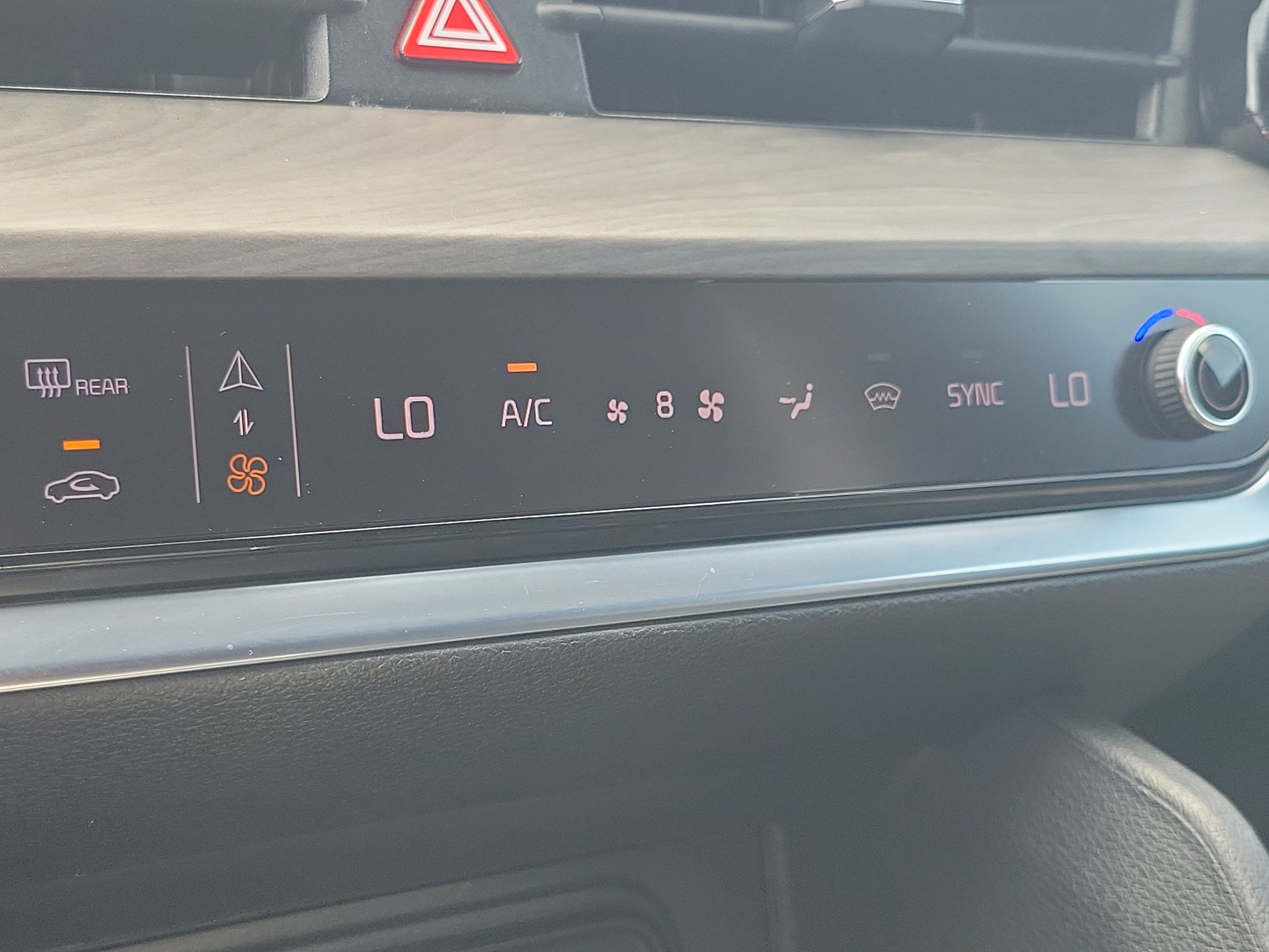 Used 2023 Kia Sportage X-Pro Prestige AWD/4WD image 29