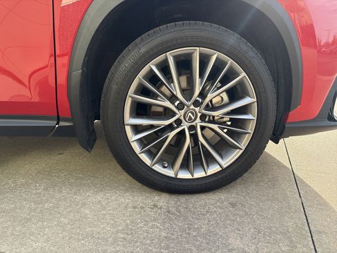 Used 2023 Lexus NX 350 AWD image 13