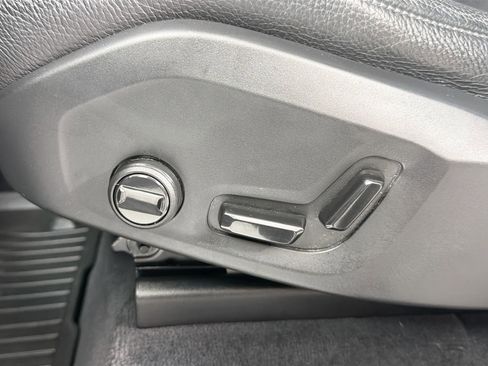 Certified 2023 Volvo XC90 B5 Plus w/ Protection Package Premier image 20