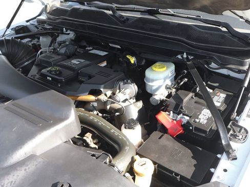 Used 2021 RAM 3500 Laramie AWD/4WD image 13